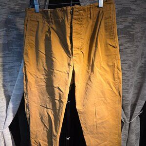 Wallace & Barnes Pleated Military Officer's Chino Pant For Men | J.Crew